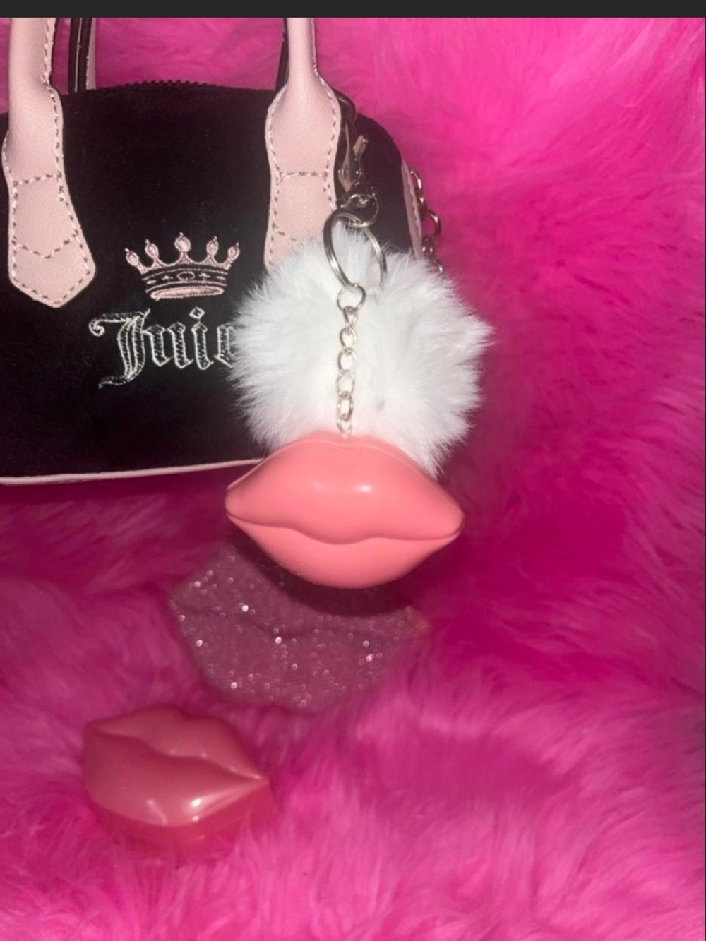 Lip-Shaped Portable Lip Balm Keychain — Pink